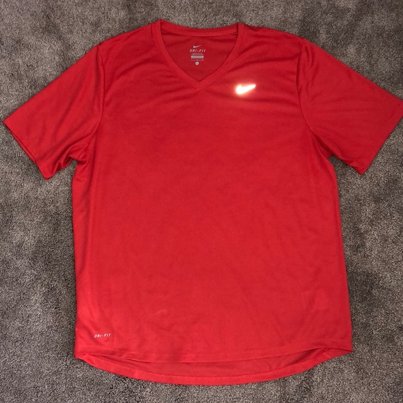Nike Dri-Fit - Picture 1 of 2